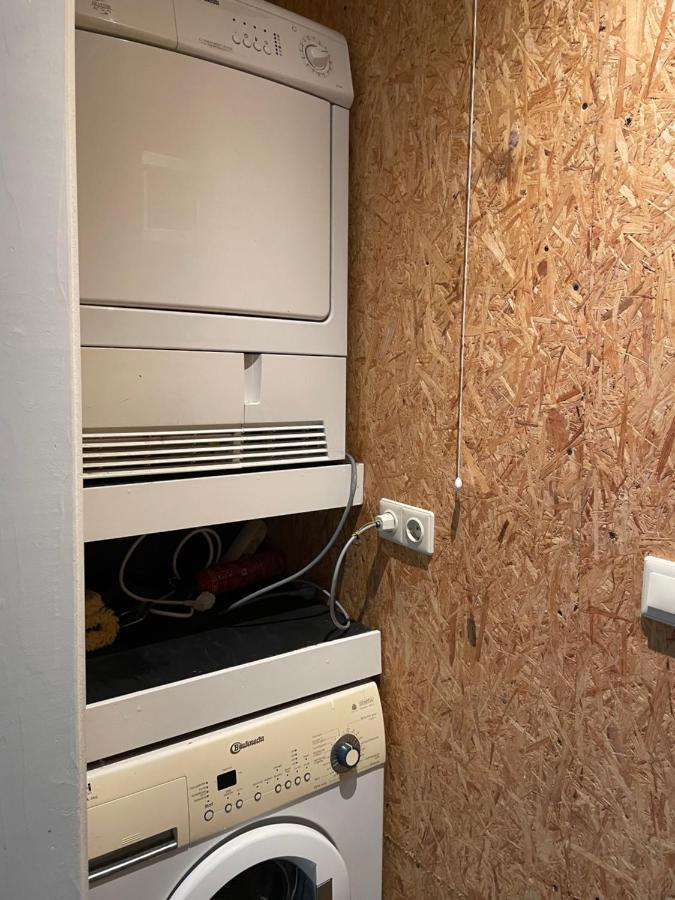 Tiny-House Van Zeecontainers Bij Het Bos Oranjewoud Dış mekan fotoğraf